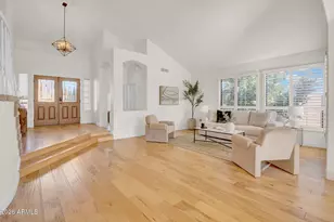 5715 E Beverly Ln, Scottsdale, AZ 85254 - Photo 3