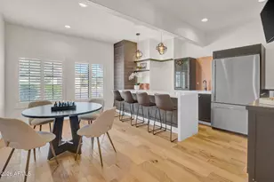 5715 E Beverly Ln, Scottsdale, AZ 85254 - Photo 11