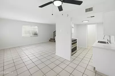 4035 W Reade Avenue, Phoenix, AZ 85019 - Photo 7