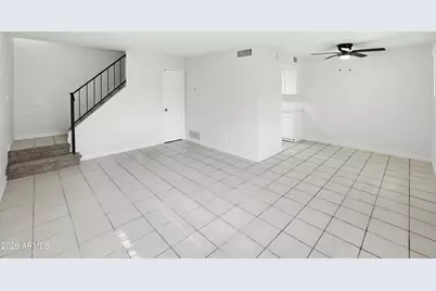 4035 W Reade Avenue, Phoenix, AZ 85019 - Photo 9