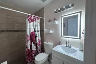 8102 N 30th Dr, Phoenix, AZ 85051 - Photo 11