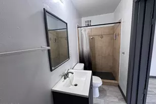 8102 N 30th Dr, Phoenix, AZ 85051 - Photo 23