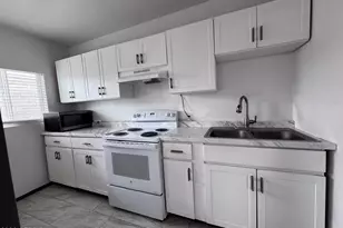 8102 N 30th Dr, Phoenix, AZ 85051 - Photo 21