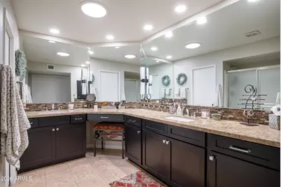 26001 S Howard Drive, Sun Lakes, AZ 85248 - Photo 25