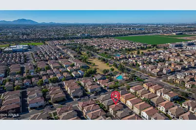 849 S Henry Lane, Gilbert, AZ 85296 - Photo 35