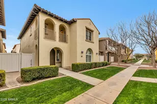 849 S Henry Ln, Gilbert, AZ 85296 - Photo 3