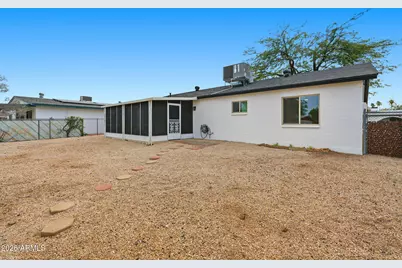 2134 E Beck Lane, Phoenix, AZ 85022 - Photo 25