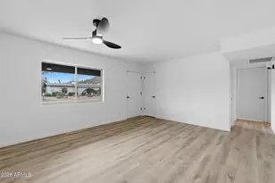 2134 E Beck Ln, Phoenix, AZ 85022 - Photo 11
