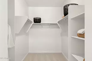 15482 W Desert Hollow Dr, Surprise, AZ 85387 - Photo 21