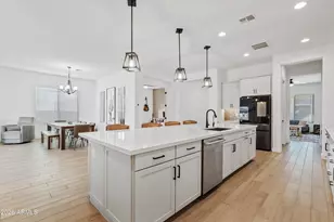 19066 E Braeburn Ln, Queen Creek, AZ 85142 - Photo 7