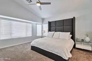 4536 E Rowel Rd, Phoenix, AZ 85050 - Photo 15