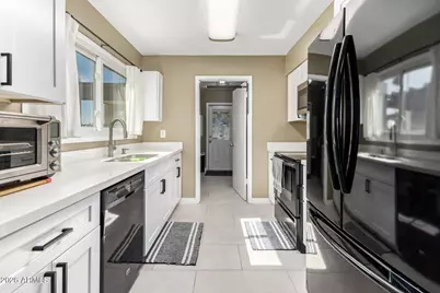 2717 S Alder Drive, Tempe, AZ 85282 - Photo 9