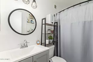 2717 S Alder Dr, Tempe, AZ 85282 - Photo 15