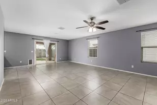 40489 W Helen Ct, Maricopa, AZ 85138 - Photo 3