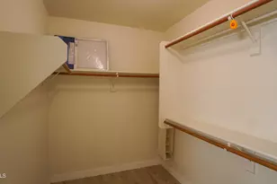 15231 N 87th Dr, Peoria, AZ 85381 - Photo 11