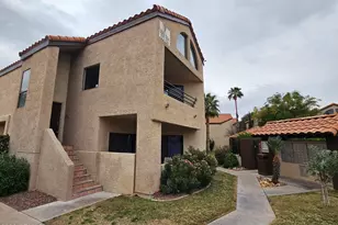 10301 N 70th St, Paradise Valley, AZ 85253 - Photo 3