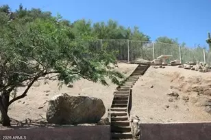 1711 E Behrend Dr, Phoenix, AZ 85024 - Photo 9