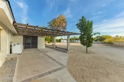 7143 W Union Hills Drive, Glendale, AZ 85308 - Photo 21