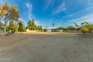 7143 W Union Hills Dr, Glendale, AZ 85308 - Photo 45