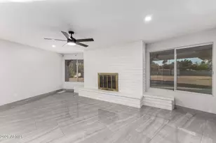 7143 W Union Hills Dr, Glendale, AZ 85308 - Photo 9