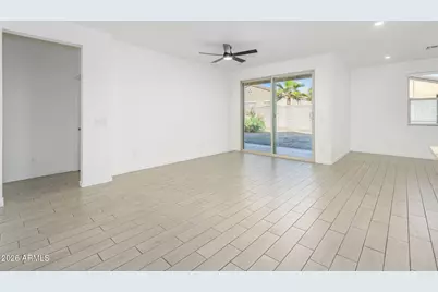 12608 W Gardenia Avenue, Glendale, AZ 85307 - Photo 9