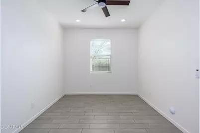 12608 W Gardenia Avenue, Glendale, AZ 85307 - Photo 11