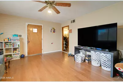 317 W 1st Avenue, Casa Grande, AZ 85122 - Photo 13