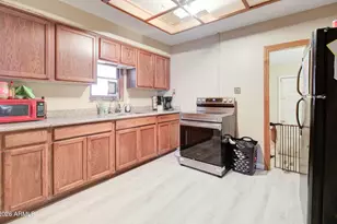 317 W 1st Ave, Casa Grande, AZ 85122 - Photo 17