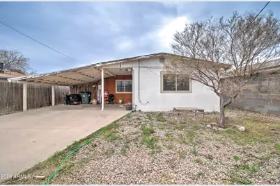 317 W 1st Avenue, Casa Grande, AZ 85122 - Photo 3