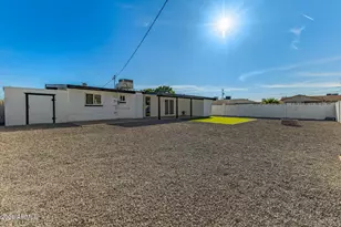 4936 W Highland Ave W, Phoenix, AZ 85031 - Photo 25