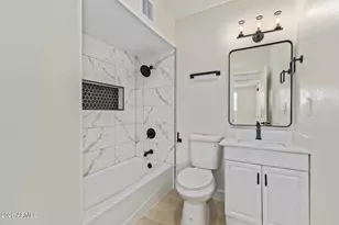 4936 W Highland Ave W, Phoenix, AZ 85031 - Photo 19