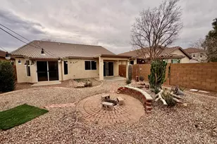 10502 E Wallflower Ln, Florence, AZ 85132 - Photo 15