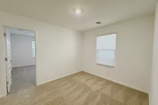 9528 W Cheery Lynn Rd, Phoenix, AZ 85037 - Photo 21