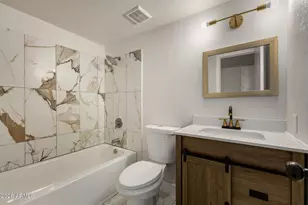 4267 N 68th Ln, Phoenix, AZ 85033 - Photo 21