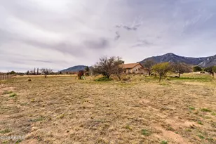 7595 S Malapai Dr, Hereford, AZ 85615 - Photo 39