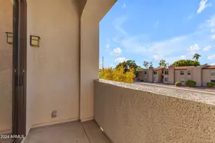 2315 N 52nd St, Phoenix, AZ 85008 - Photo 37