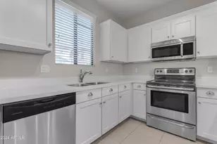 2315 N 52nd St, Phoenix, AZ 85008 - Photo 19