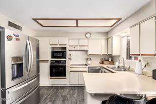 3549 W Missouri Ave, Phoenix, AZ 85019 - Photo 9