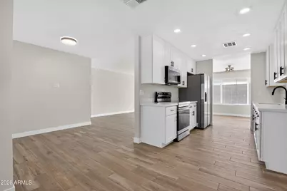 2355 W Waltann Lane, Phoenix, AZ 85023 - Photo 3