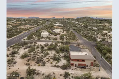 37202 N Bloody Basin Road, Carefree, AZ 85377 - Photo 11