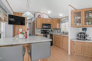 698 Felspar Dr, Apache Junction, AZ 85119 - Photo 11