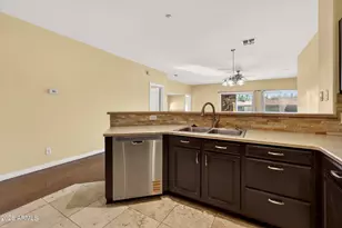 805 S Sycamore Ave, Mesa, AZ 85202 - Photo 13