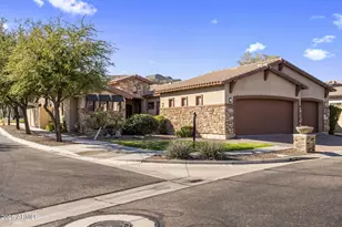 3215 E Constance Wy, Phoenix, AZ 85042 - Photo 1