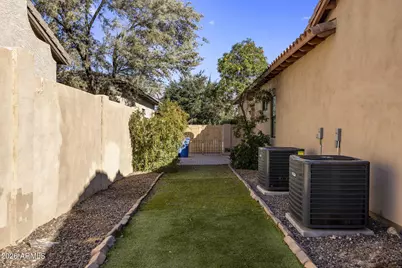 3215 E Constance Way, Phoenix, AZ 85042 - Photo 37