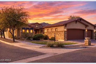 3215 E Constance Way, Phoenix, AZ 85042 - Photo 3