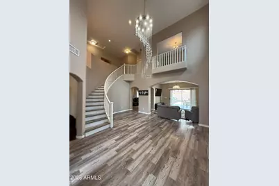 15946 W Port Royale Lane, Surprise, AZ 85379 - Photo 25