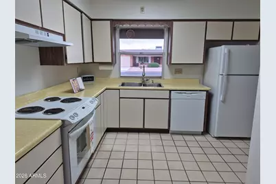 913 S Roanoke --, Mesa, AZ 85206 - Photo 5