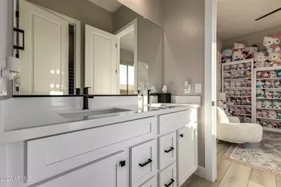 18578 W Sapium Way, Goodyear, AZ 85338 - Photo 25