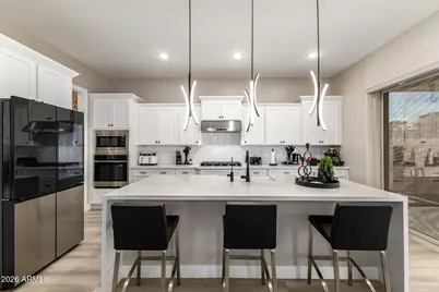 18578 W Sapium Way, Goodyear, AZ 85338 - Photo 11