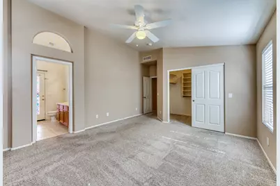 21634 N 44th Place, Phoenix, AZ 85050 - Photo 11